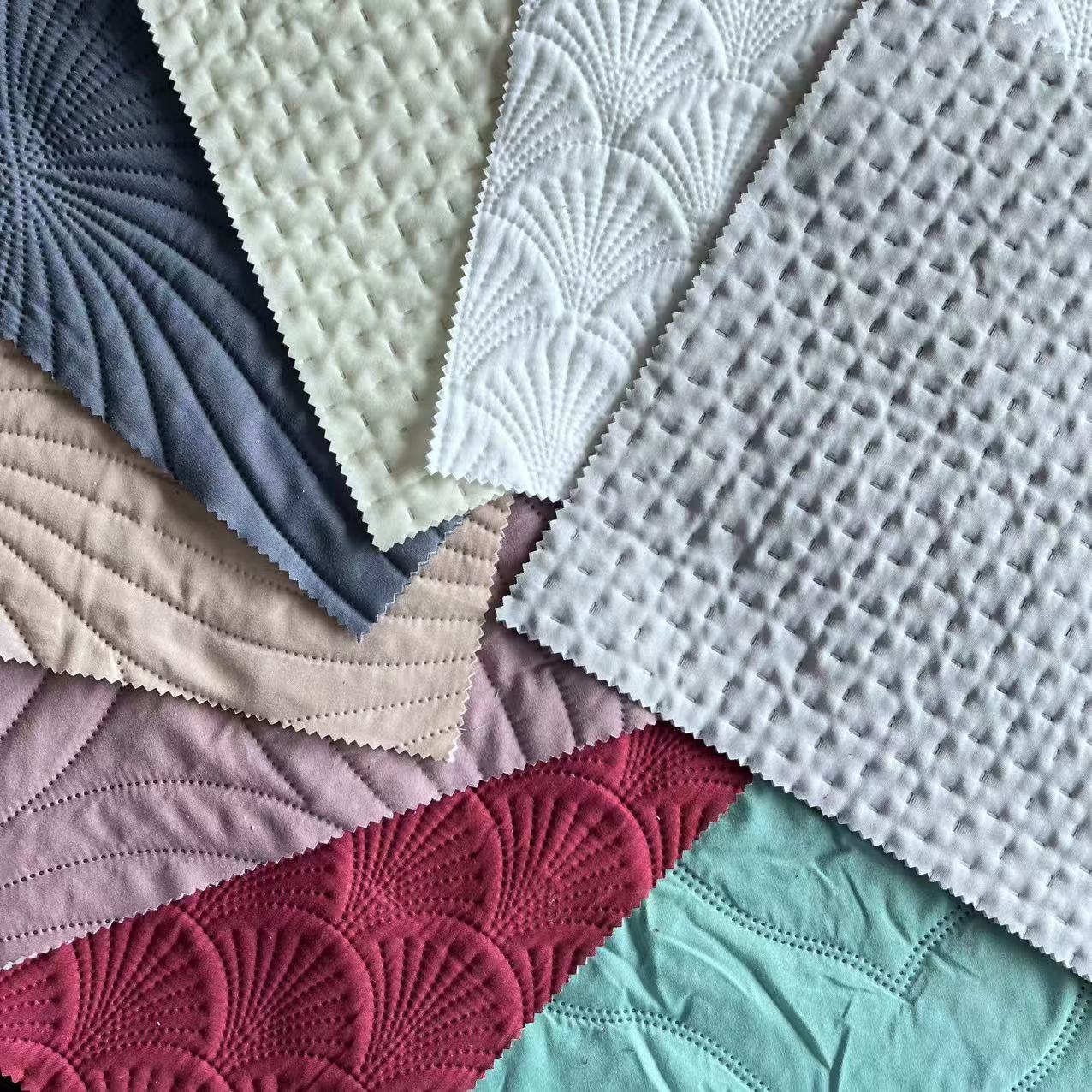 Mit Ultraschall gefärbtes Mikrofasergewebe